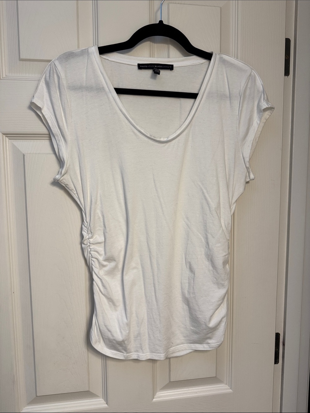 White House Black Market White Scoop Neck Ruched-Side Top